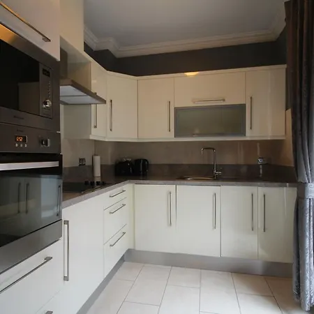 Temple Bar By Thekeycollection Apartment